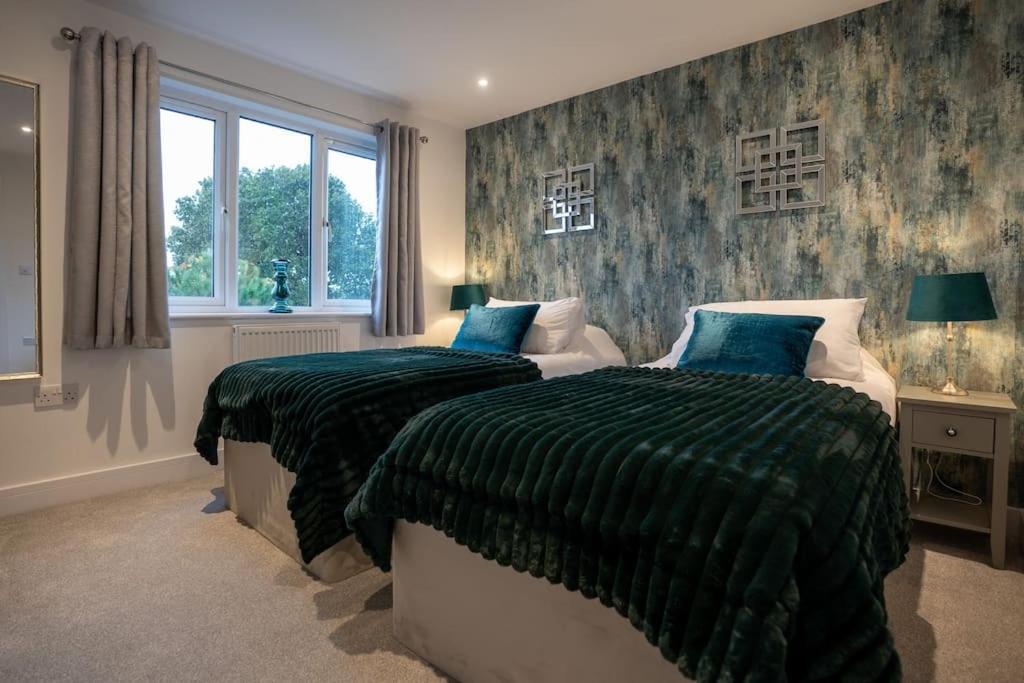 Luxury Living Away From Home Redhill (Surrey) Exterior foto
