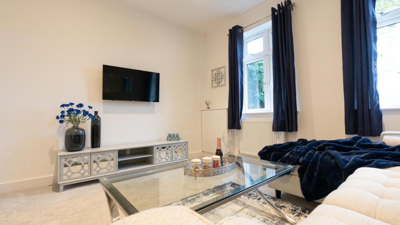 Luxury Living Away From Home Redhill (Surrey) Exterior foto